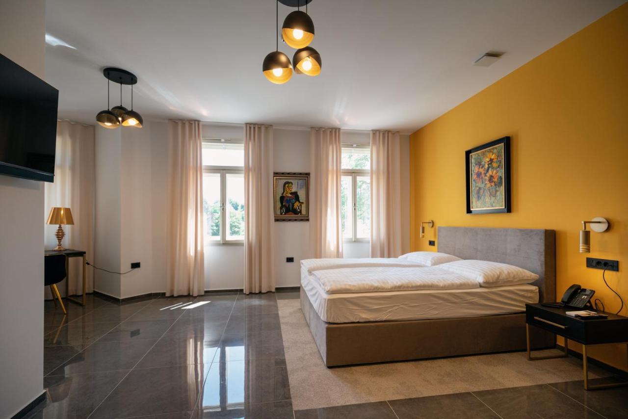 Hotel Dvorec Gregorcic 4*